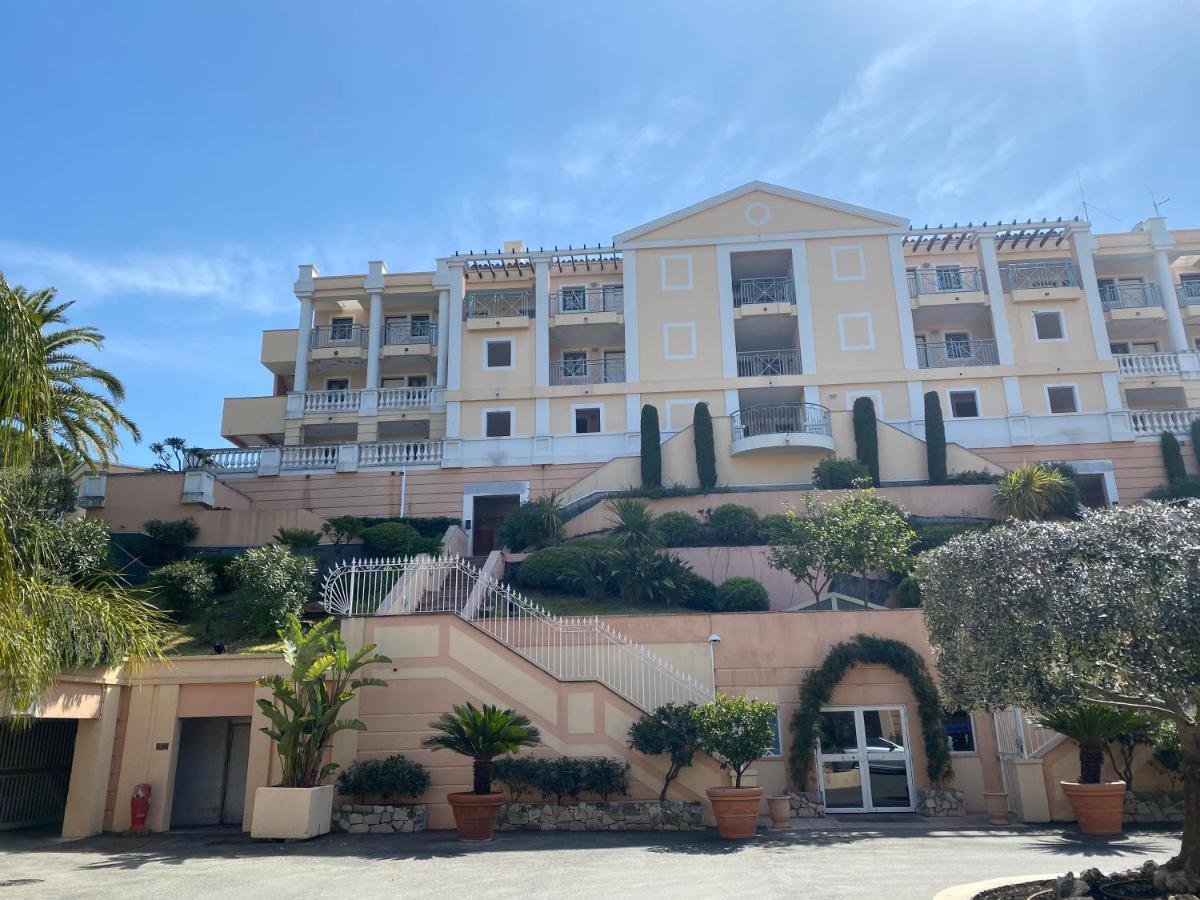 Cannes, Magnifique T2 Vue Mer, Piscine, Garage Apartment Cannes