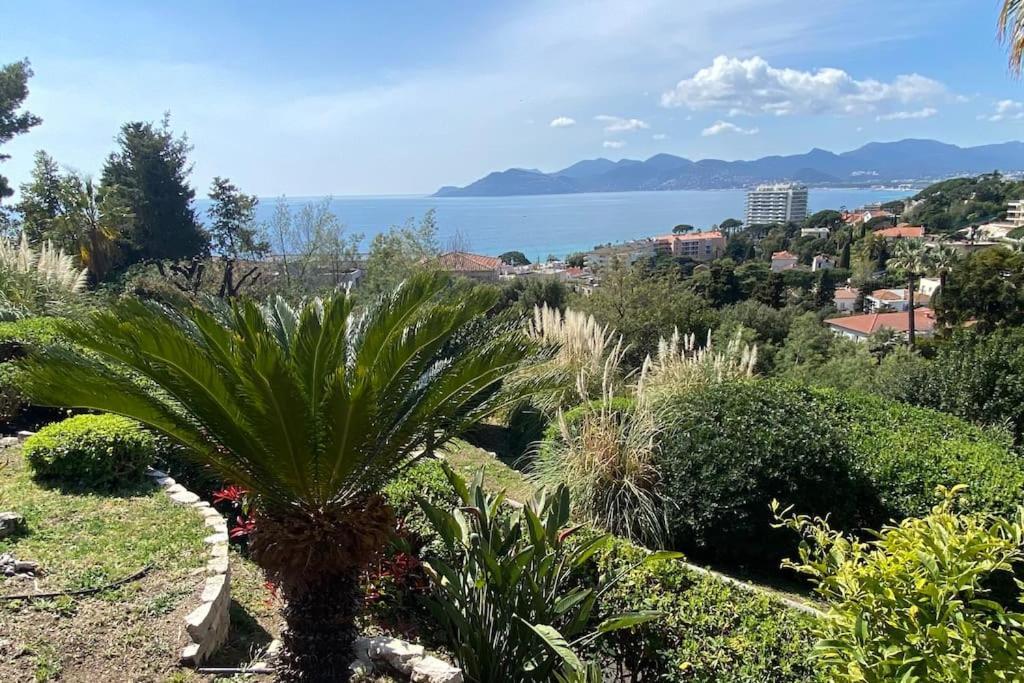 Cannes, Magnifique T2 Vue Mer, Piscine, Garage Appartamento *
